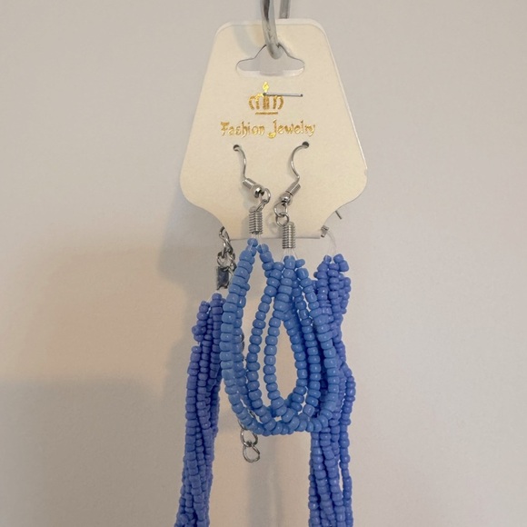 Fashion Jewelry Blue Beaded Necklace and Earring Set - Picture 2 of 3